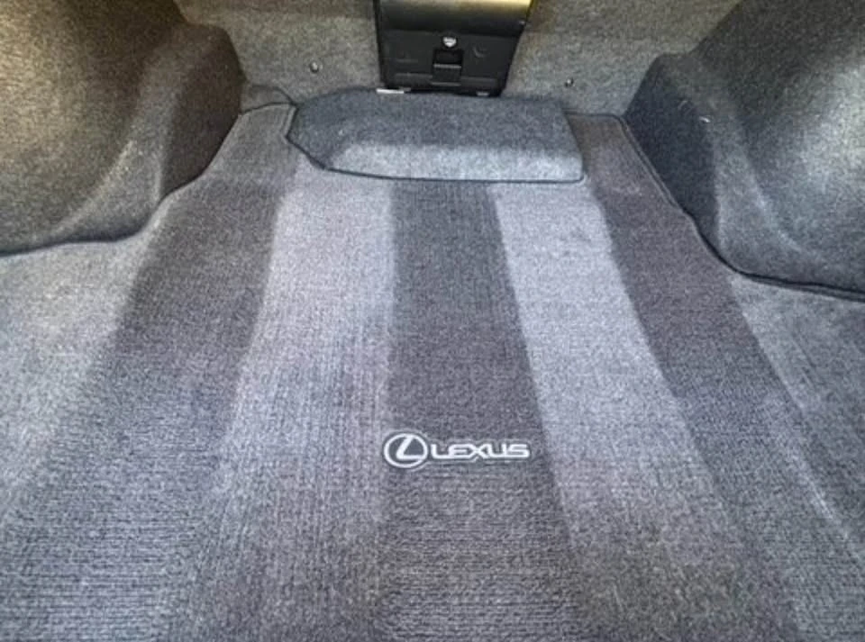 2004 Lexus IS 1st Gen - Image 10 of 10