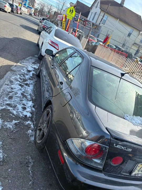 2004 Lexus IS 1st Gen - Image 3 of 4