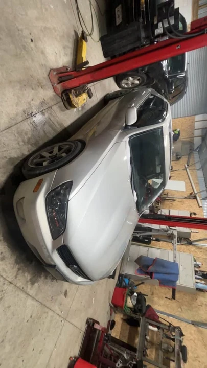 2004 Lexus IS 1st Gen - Image 4 of 8