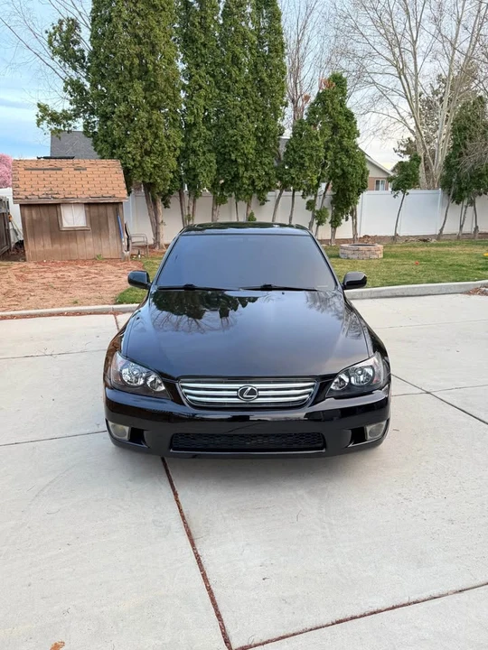 2004 Lexus IS 1st Gen - Image 6 of 18