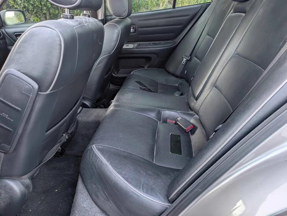 2004 Lexus IS 1st Gen - Image 2 of 10