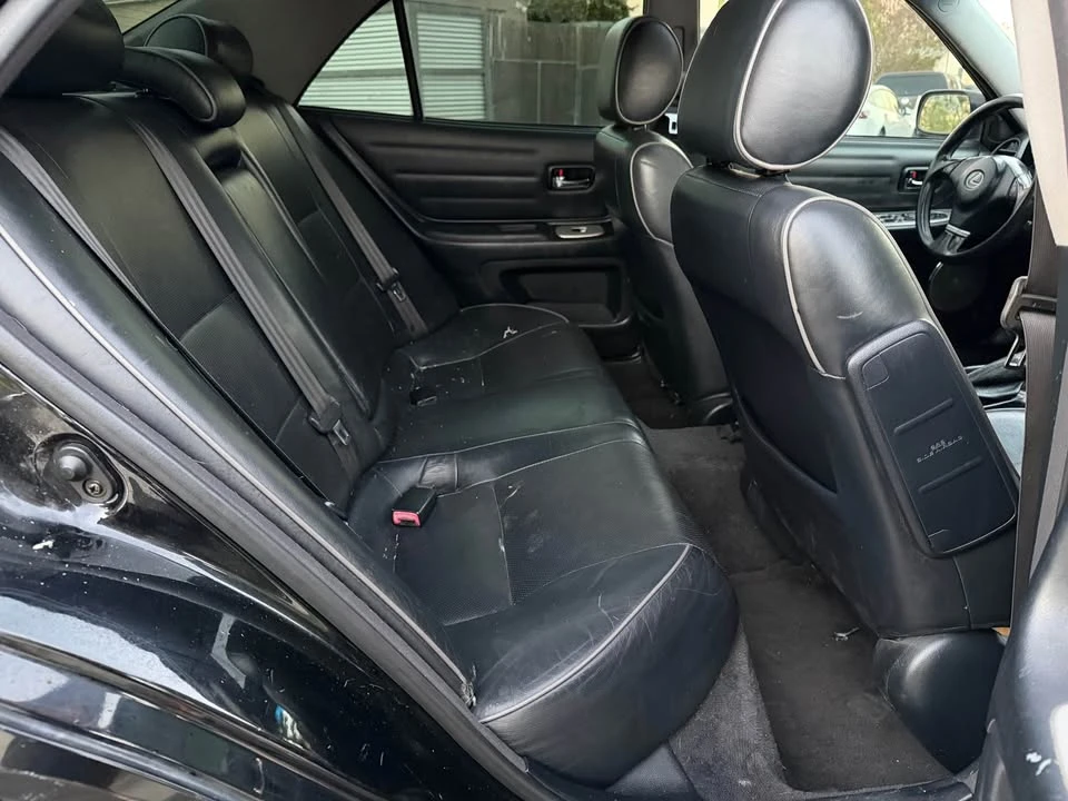 2004 Lexus IS 1st Gen - Image 10 of 20