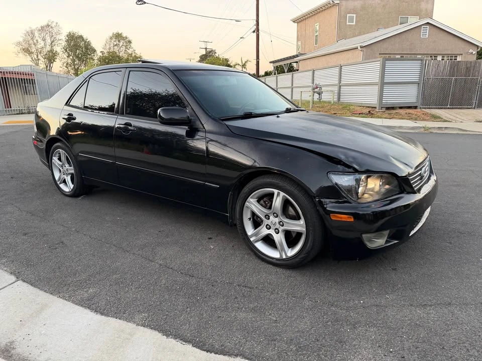 2004 Lexus IS 1st Gen - Image 3 of 20
