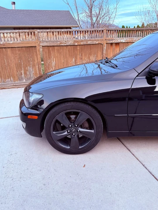 2004 Lexus IS 1st Gen - Image 8 of 18
