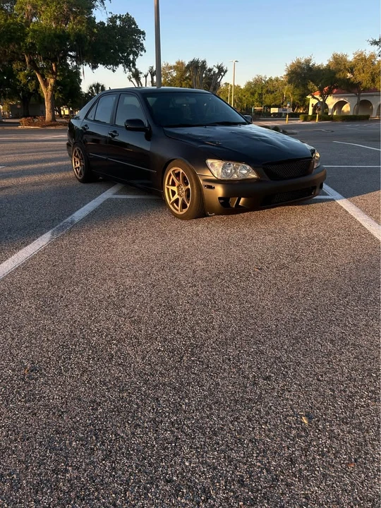 2004 Lexus IS 1st Gen - Image 7 of 19