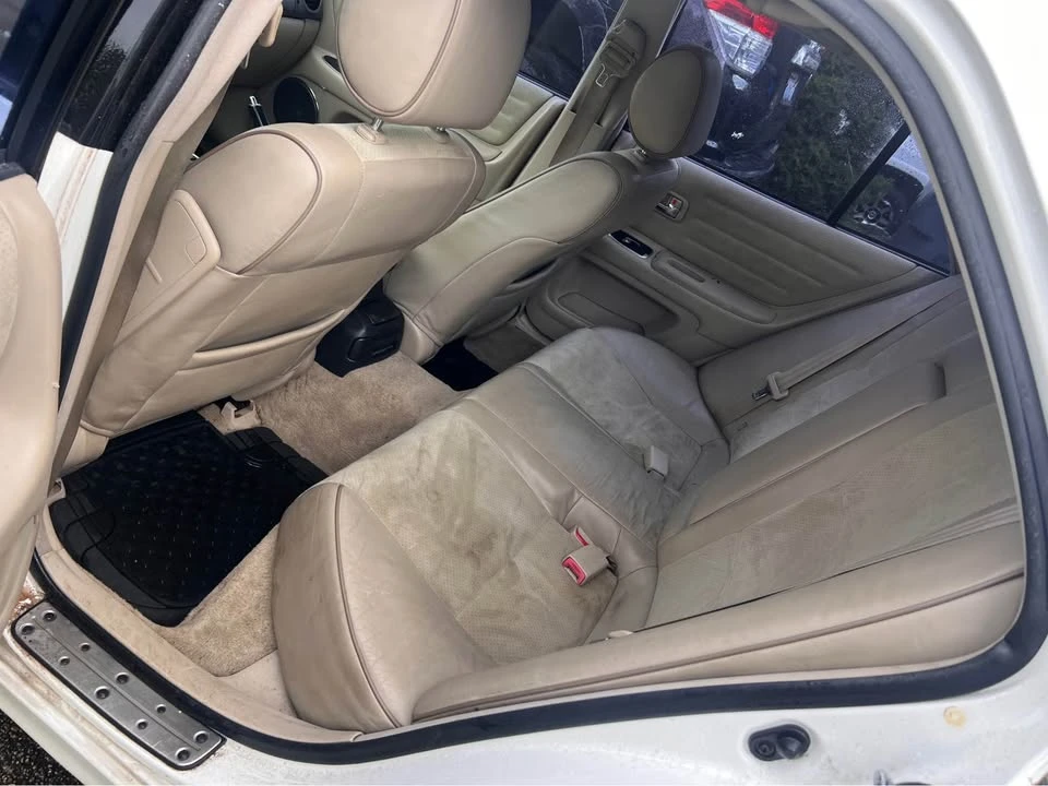 2004 Lexus IS 1st Gen - Image 7 of 10