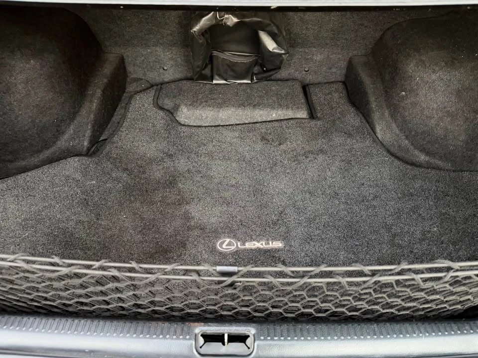 2004 Lexus IS 1st Gen - Image 18 of 20