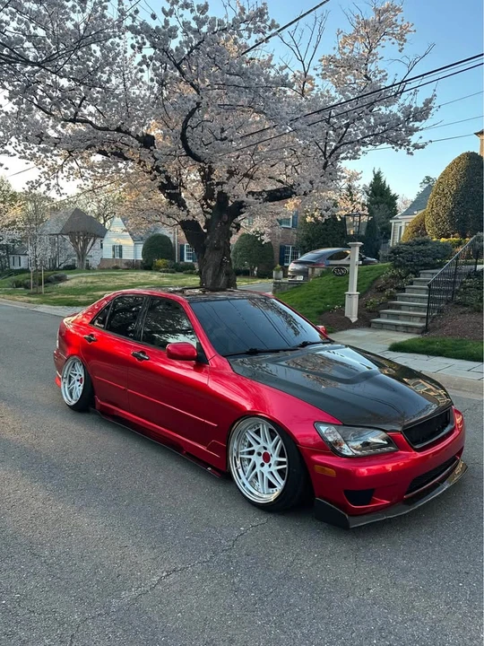 2004 Lexus IS 1st Gen - Image 3 of 10