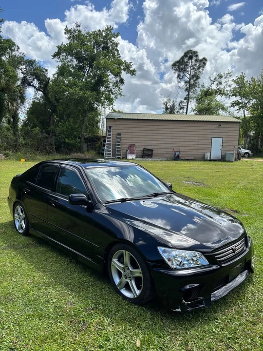2004 Lexus IS 1st Gen - Image 8 of 11
