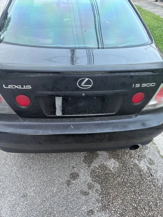 2004 Lexus IS 1st Gen - Image 3 of 6