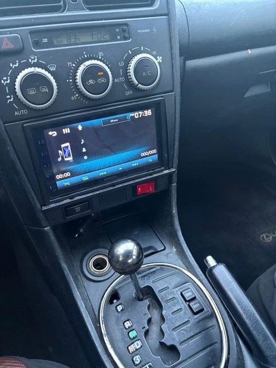 2004 Lexus IS 1st Gen - Image 6 of 6