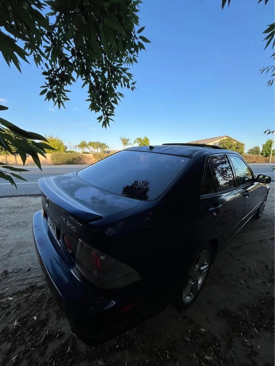 2004 Lexus IS 1st Gen - Image 3 of 9