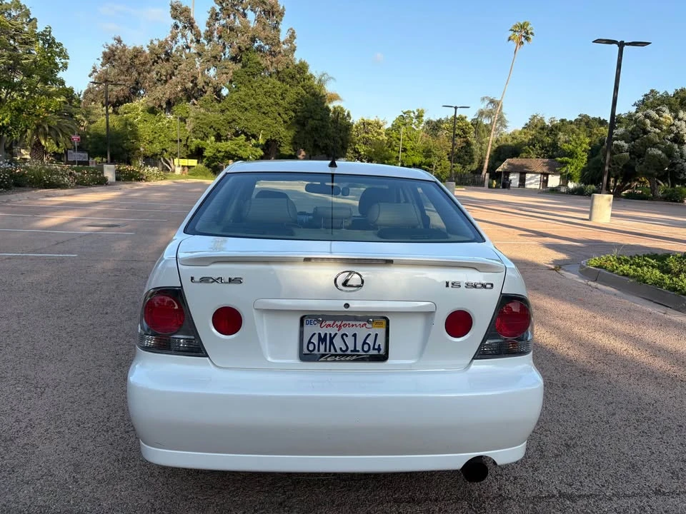 2004 Lexus IS 1st Gen - Image 3 of 19