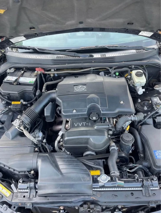 2004 Lexus IS 1st Gen - Image 11 of 12