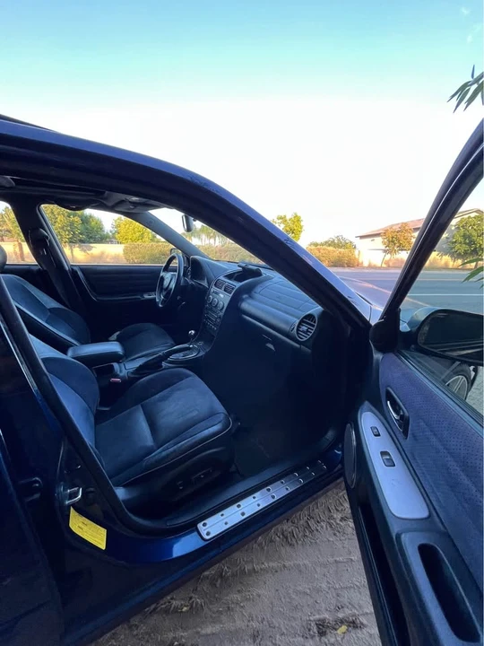 2004 Lexus IS 1st Gen - Image 8 of 9