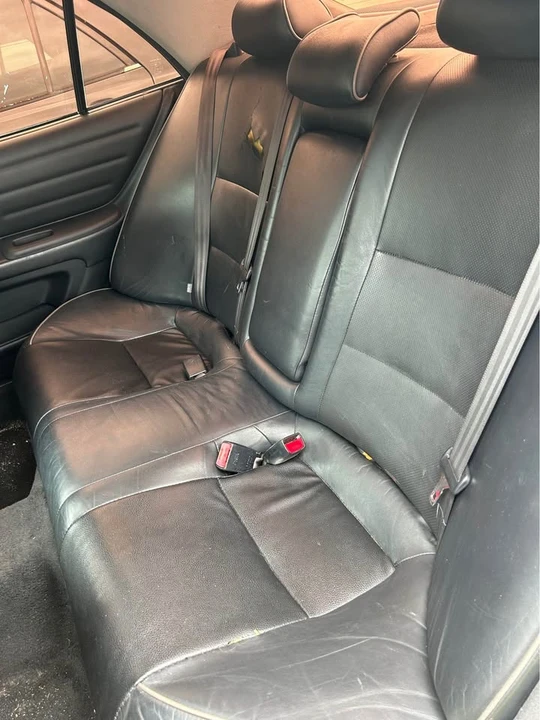 2004 Lexus IS 1st Gen - Image 10 of 11