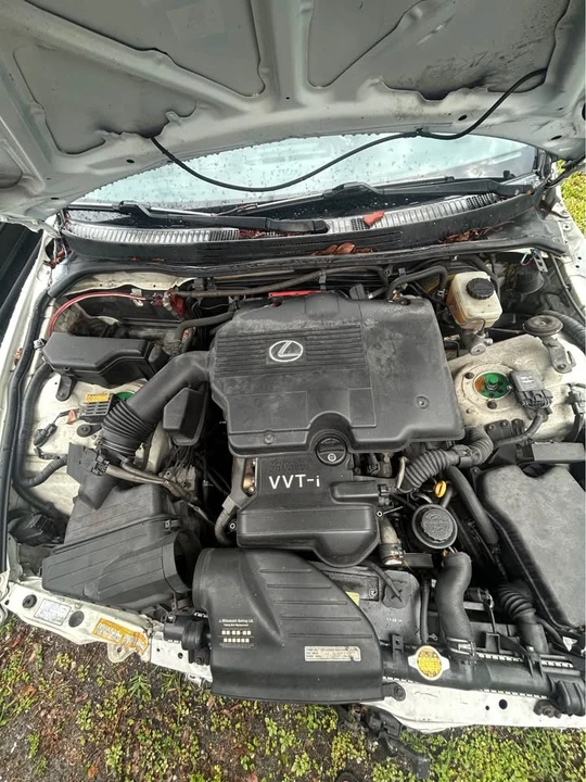 2004 Lexus IS 1st Gen - Image 7 of 11