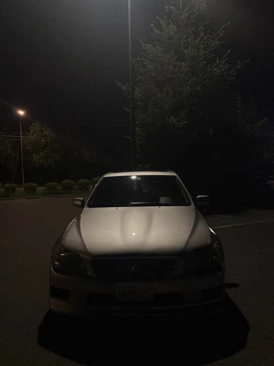2004 Lexus IS 1st Gen - Image 7 of 11