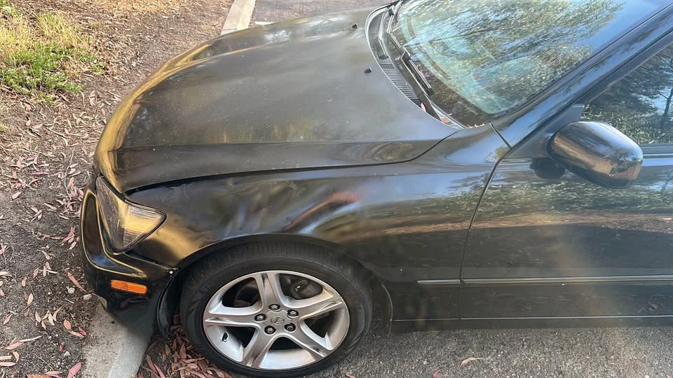 2004 Lexus IS 1st Gen - Image 8 of 18