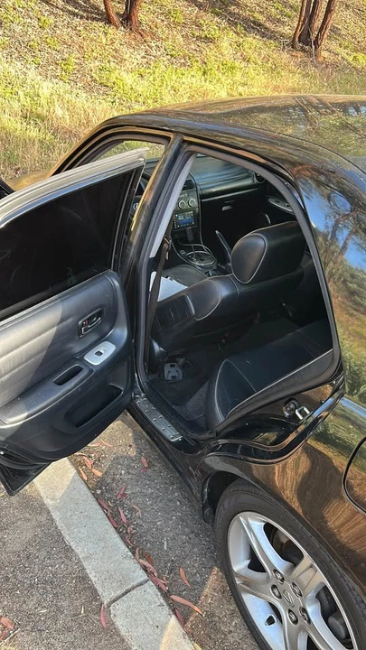 2004 Lexus IS 1st Gen - Image 17 of 18