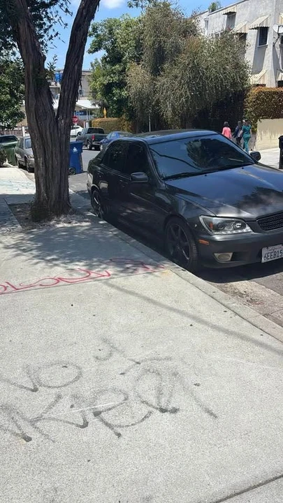 2004 Lexus IS 1st Gen - Image 9 of 9