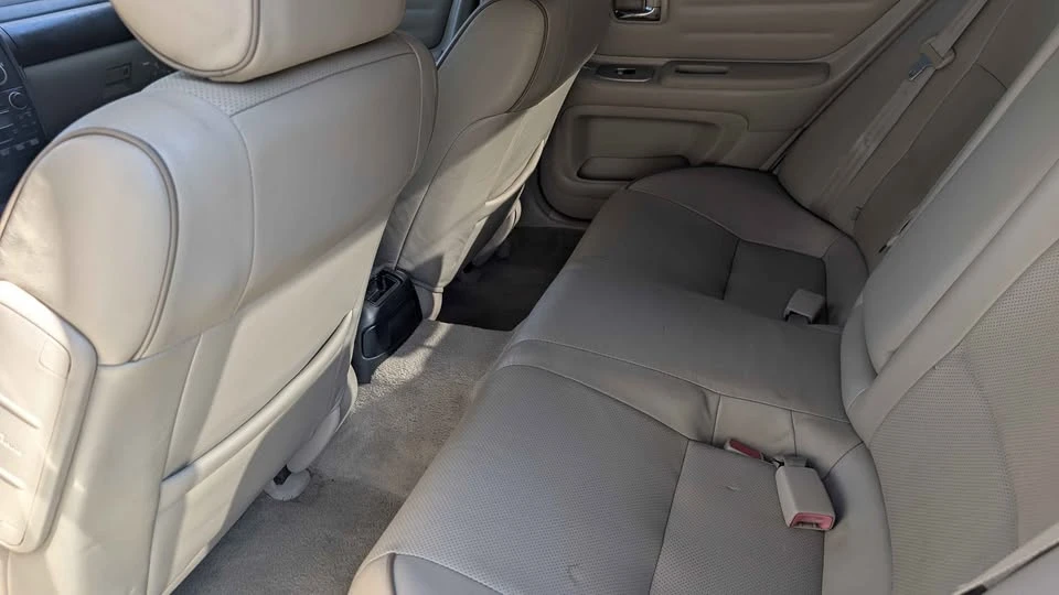 2004 Lexus IS 1st Gen - Image 10 of 11