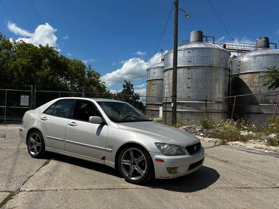 2004 Lexus IS 1st Gen - Image 3 of 13