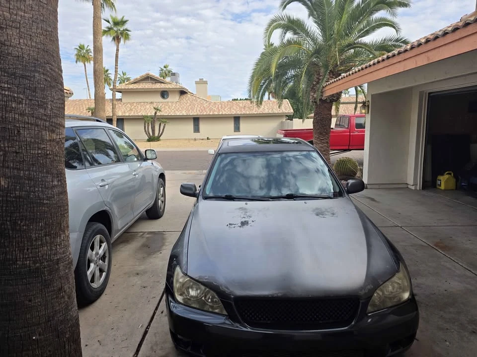 2004 Lexus IS 1st Gen - Image 2 of 19
