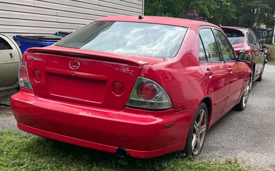 2004 Lexus IS 1st Gen - Image 3 of 11