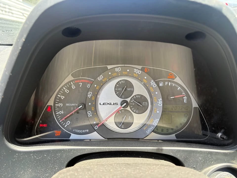 2004 Lexus IS 1st Gen - Image 8 of 12