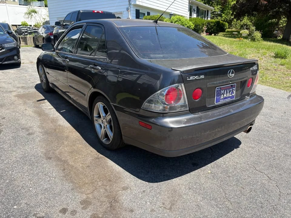 2004 Lexus IS 1st Gen - Image 4 of 12