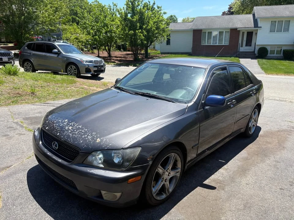 2004 Lexus IS 1st Gen - Image 2 of 12