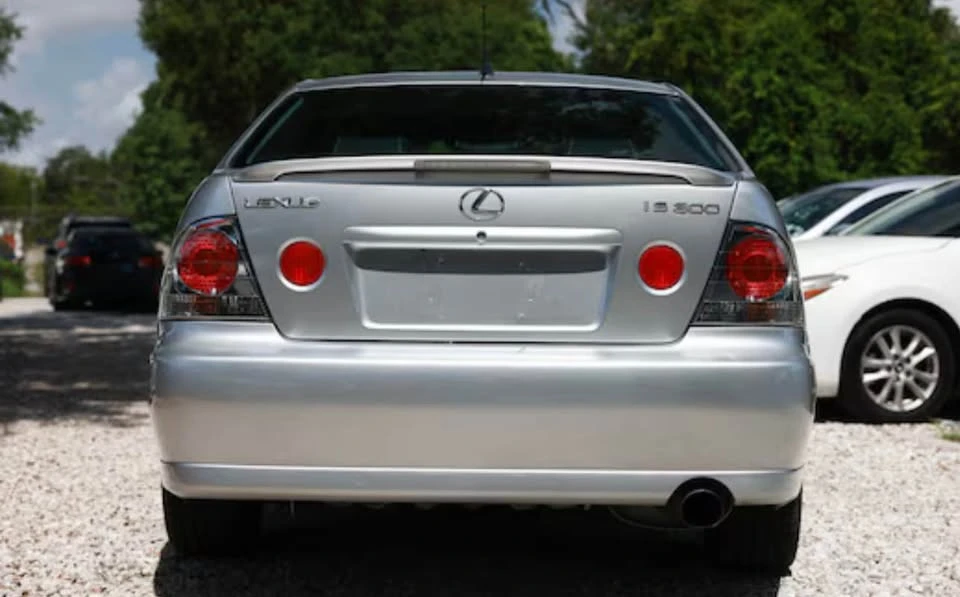 2004 Lexus IS 1st Gen - Image 6 of 6