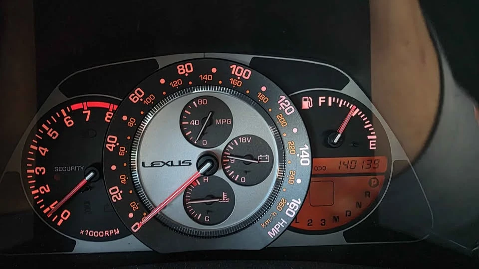 2004 Lexus IS 1st Gen - Image 11 of 13