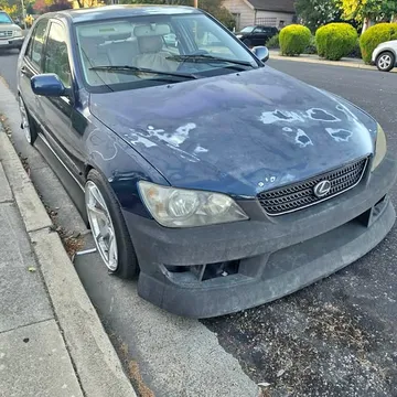2004 Lexus IS 300 Sedan 4D