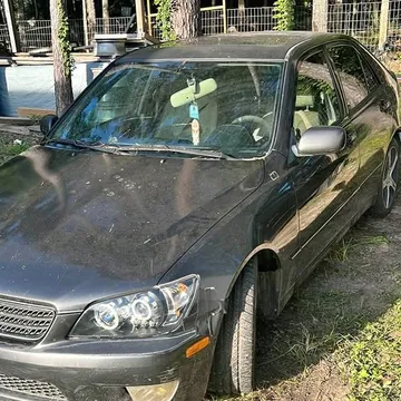 2004 Lexus IS 300 Sedan 4D