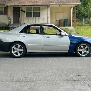 2004 Lexus IS 300 Sedan 4D