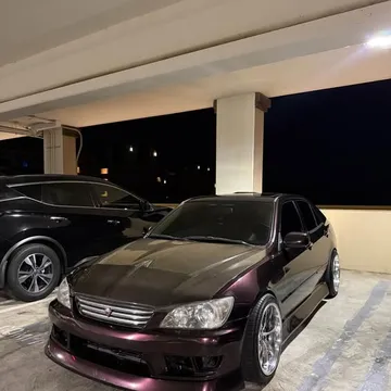 2004 Lexus IS 300 Sedan