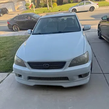 2004 Lexus IS 300 Sedan 4D