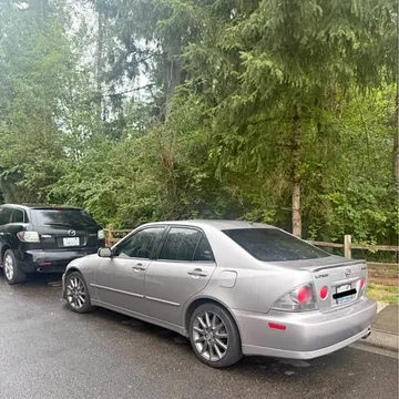 2004 Lexus IS 300 Sedan 4D