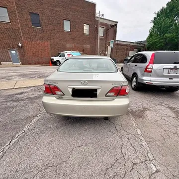 2004 Lexus IS 300 Sedan