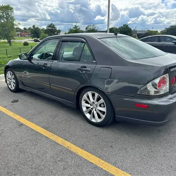 2004 Lexus IS 300 Sedan 4D
