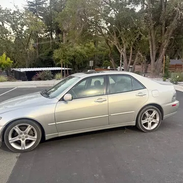 2004 Lexus IS 300 Sedan 4D