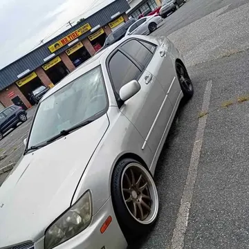2004 Lexus IS 300 Sedan 4D