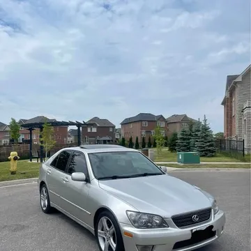 2004 Lexus IS300