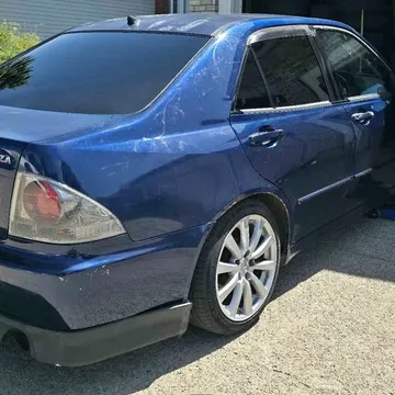 2004 Lexus IS