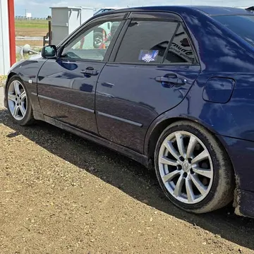 2004 Lexus IS