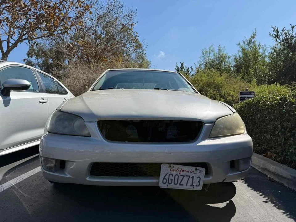 2004 Lexus IS 1st Gen - Image 7 of 8