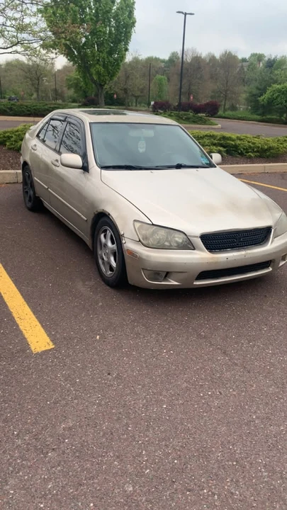 2004 Lexus IS 1st Gen - Image 3 of 7