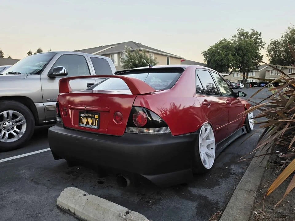 2004 Lexus IS 1st Gen - Image 8 of 9